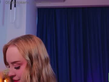 webcam girl lissa_meooow live cam image #6974067