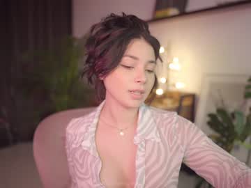 webcam girl soulvanah live cam image #1825831