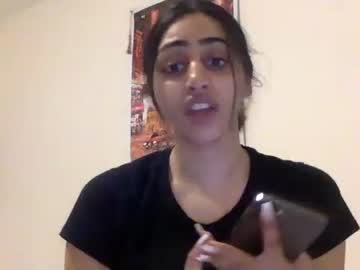 webcam girl brownbarbiie live cam image #749692