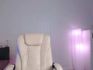 webcam girl cherry_beauty live cam image #2188316