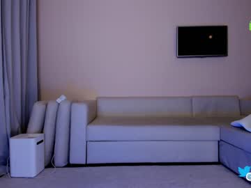 webcam girl hollyextra live cam image #4139982