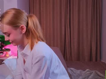 webcam girl lissa_meooow live cam image #6795581