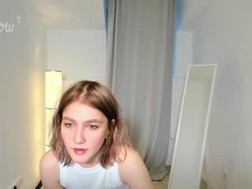 webcam girl my_parisss live cam image #3157790