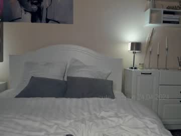 webcam girl cute_caprice live cam image #6893272