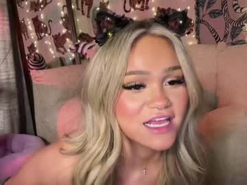 webcam girl ari_02 live cam image #5892731