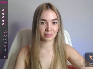 webcam girl yourvirusqueen_ live cam image #2106891