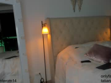 webcam girl swt_molly live cam image #5128866