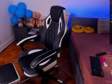 webcam girl misss_vikki live cam image #3081126