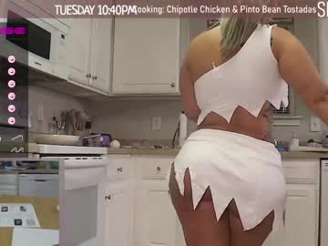 webcam girl milavalentinax live cam image #2853230