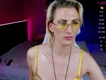 webcam girl eva__blonde live cam image #2320040