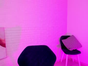 webcam girl 8a8y_nura live cam image #1031607