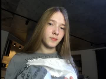 webcam girl mysat live cam image #1998139