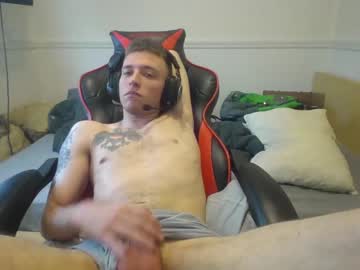 webcam man swalloww live cam image #4624857