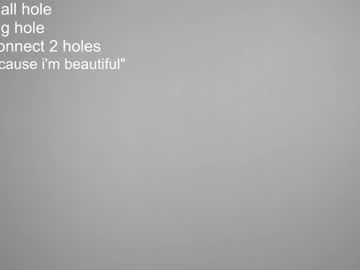 webcam girl chloe_tin live cam image #3094627