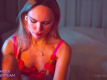 webcam girl emmber live cam image #2229159
