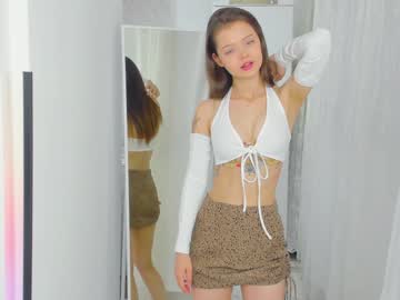 webcam girl itwasinsimpsons live cam image #4627785