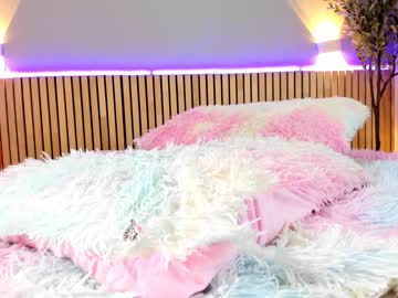 webcam girl little_effy18 live cam image #6681518