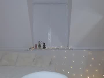 webcam girl shy_cut1e live cam image #5010229