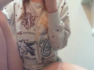 webcam girl momentbeforedown live cam image #2840536