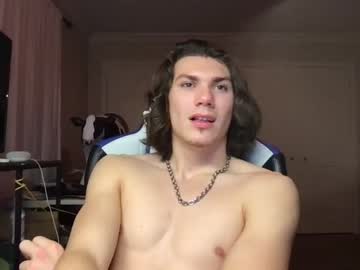 webcam man gavinstrokes live cam image #3609018
