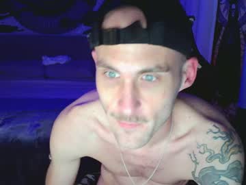 webcam man bi_mechanic live cam image #3505576
