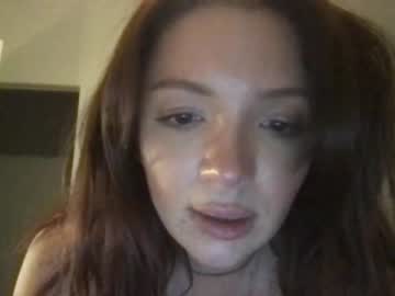 webcam girl leenuhh live cam image #2310203