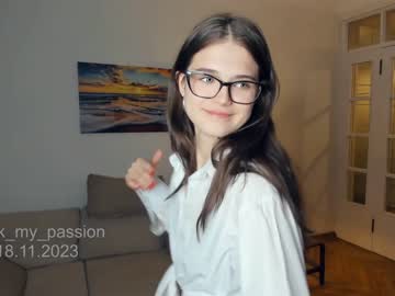 webcam girl look_my_passion live cam image #5768818