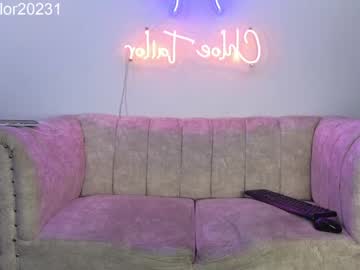 webcam girl chloe_tailor_ live cam image #6233101