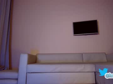webcam girl hollyextra live cam image #3432139