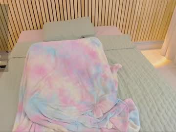 webcam girl little_effy18 live cam image #5803677