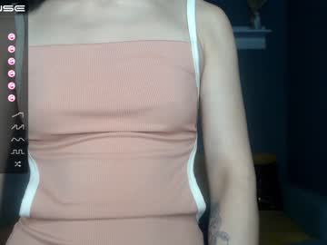 webcam girl little_v1rgin_angel live cam image #2302233