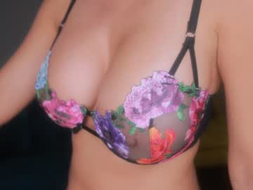 webcam girl visualedge live cam image #3483657