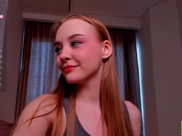 webcam girl lissa_meooow live cam image #6733303