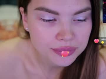 webcam girl love_you_to123 live cam image #3643379
