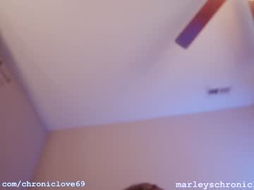 webcam girl chroniclove live cam image #2015540