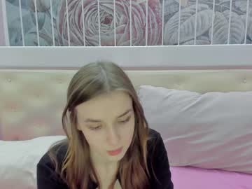 webcam girl whitneysvon live cam image #1199771