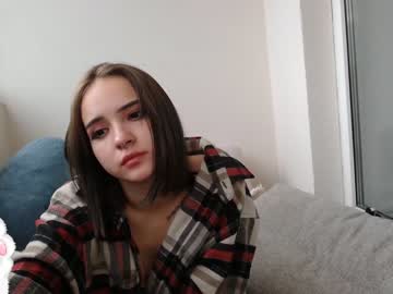 webcam girl do_ro_ro live cam image #4672