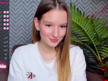 webcam girl aylin_cute live cam image #3458113