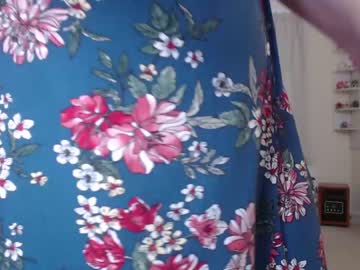 webcam girl cherryvonfairy live cam image #6370028