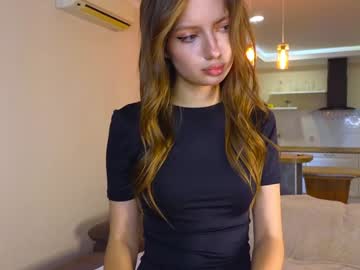 webcam girl annisdwight live cam image #7050046