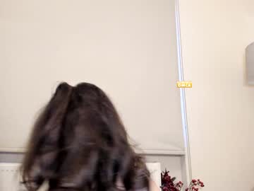 webcam girl snowww_white live cam image #256044