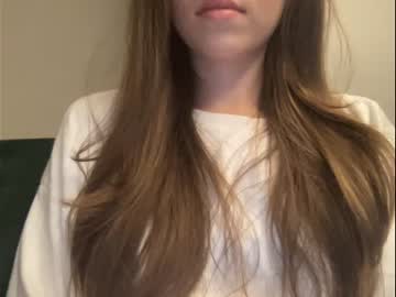 webcam girl glorialarise live cam image #2744347
