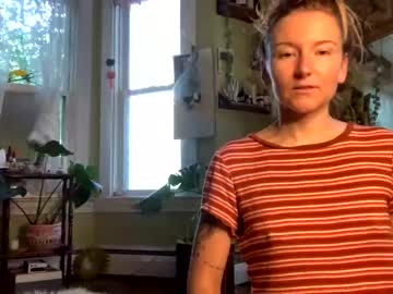 webcam girl thefoxglovefairy live cam image #4700029