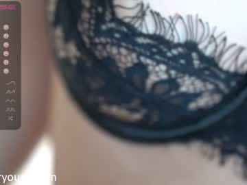 webcam girl dovia live cam image #2300928