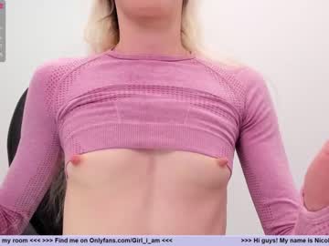 webcam girl girl_i_am live cam image #3714691
