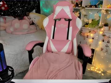 webcam girl littleflufflepuff live cam image #1202422
