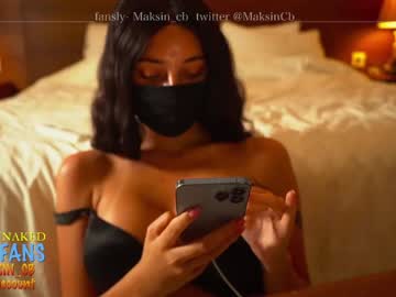 webcam girl maksin_cb live cam image #3316483