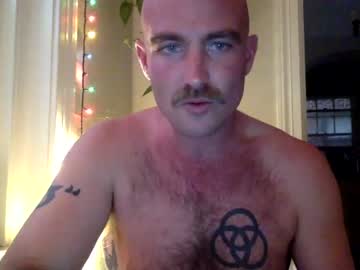 webcam man samuelhamilton3369 live cam image #2741833