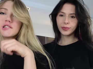 webcam girl yononeey live cam image #6954716