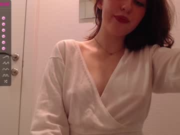 webcam girl mmmmniceone live cam image #590666